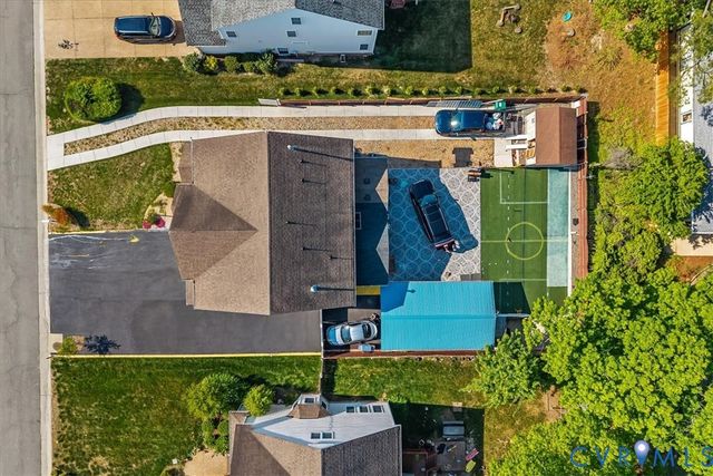 2909 Laurel Woods Ln, Richmond, VA 23233