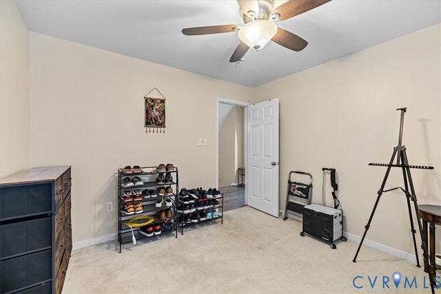 2909 Laurel Woods Ln, Richmond, VA 23233