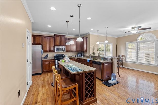 2909 Laurel Woods Ln, Richmond, VA 23233