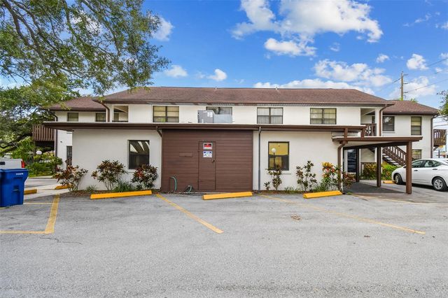 8423 SEMINOLE BLVD 203, Seminole, FL 33772