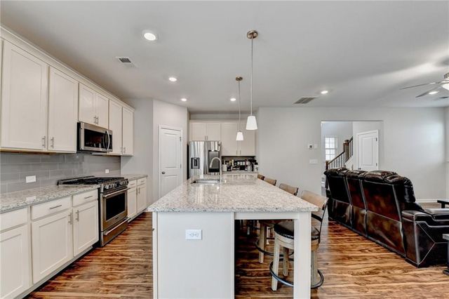 3385 Oxford Park Lane, Cumming, GA 30040