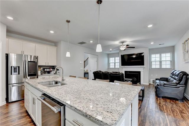 3385 Oxford Park Lane, Cumming, GA 30040