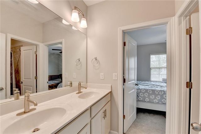 3385 Oxford Park Lane, Cumming, GA 30040