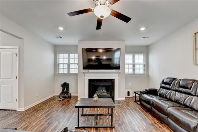 3385 Oxford Park Lane, Cumming, GA 30040