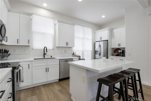 8017 E Naples, Anaheim, CA 92808