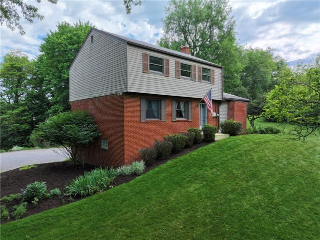 2261 Gray Ridge, Hampton, PA 15101