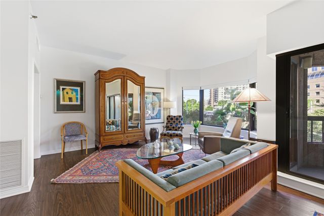 3030 Mckinney Avenue 203, Dallas, TX 75204