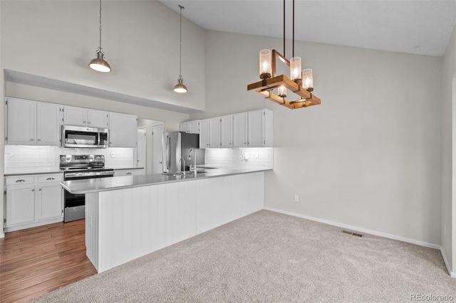 5904 S Netherland Circle, Centennial, CO 80015