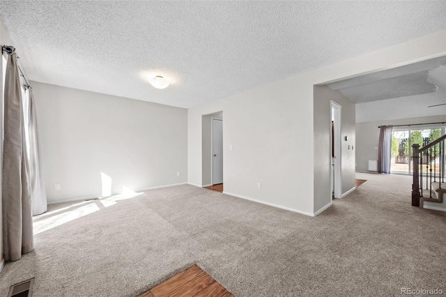 5904 S Netherland Circle, Centennial, CO 80015