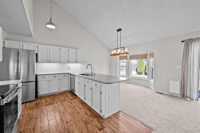 5904 S Netherland Circle, Centennial, CO 80015