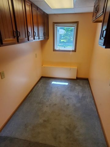 8910 Memory Trail, Wonder Lake, IL 60097