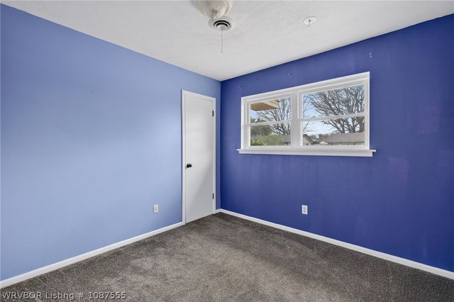 204 Amherst Circle, Fort Smith, AR 72908