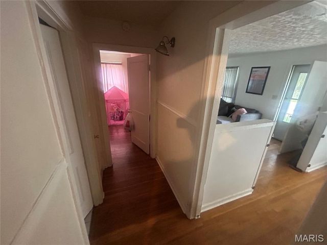 4508 Edmundson Road, St Louis, MO 63134