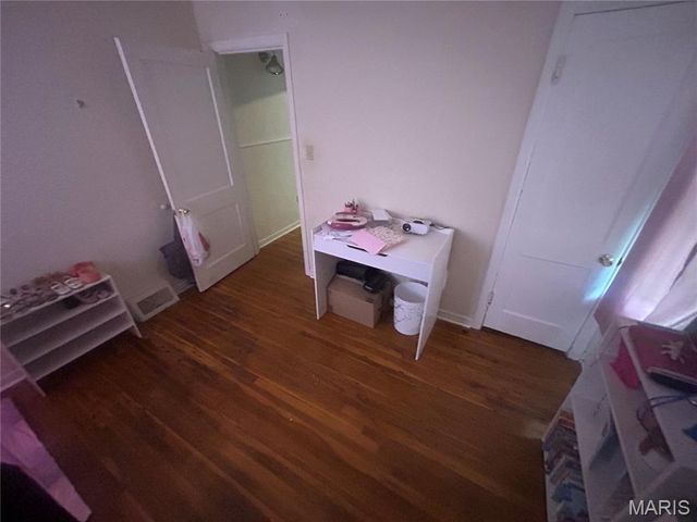 4508 Edmundson Road, St Louis, MO 63134