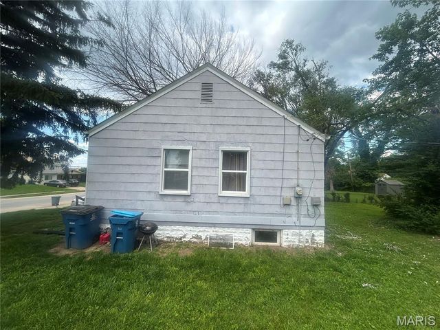 4508 Edmundson Road, St Louis, MO 63134
