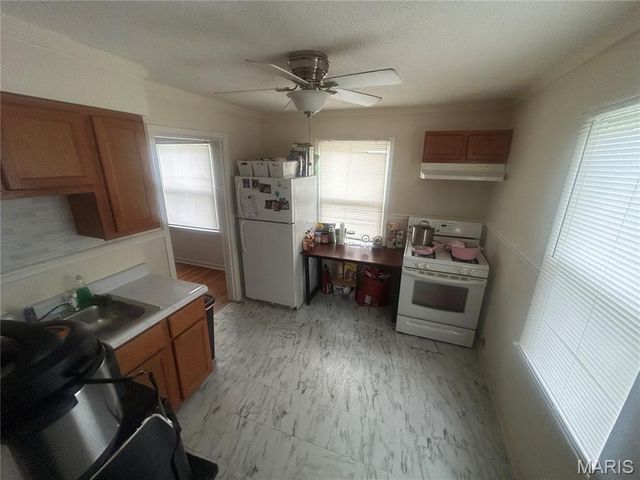 4508 Edmundson Road, St Louis, MO 63134