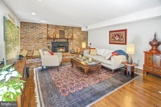 6902 TILDEN LN, North Bethesda, MD 20852