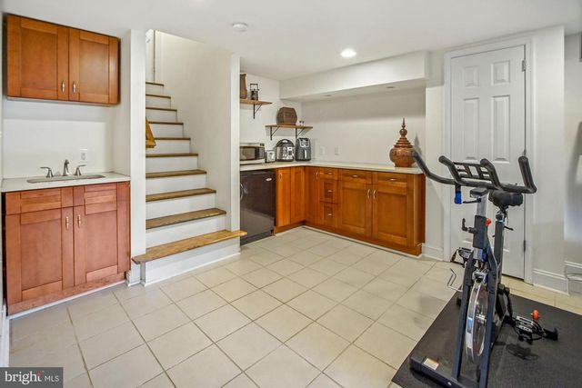 6902 TILDEN LN, North Bethesda, MD 20852