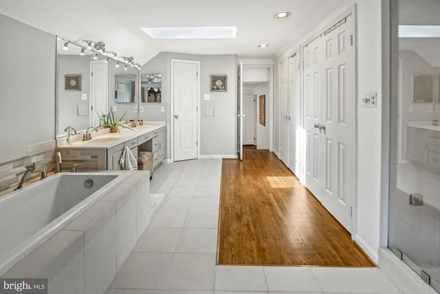 6902 TILDEN LN, North Bethesda, MD 20852