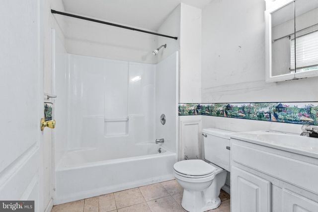 2075 VENEZIA AVE, Vineland, NJ 08361