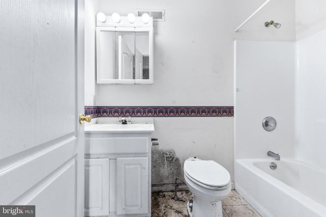2075 VENEZIA AVE, Vineland, NJ 08361