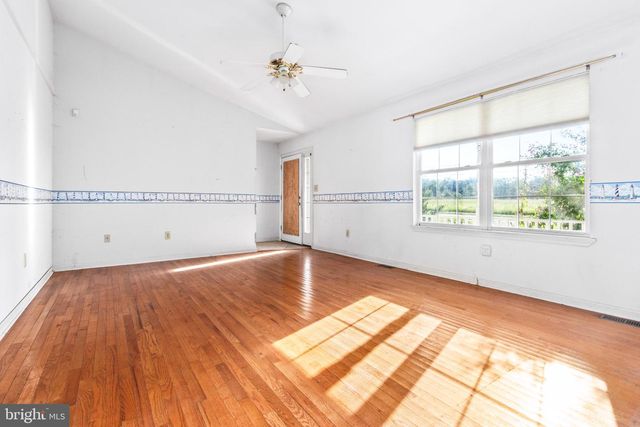 2075 VENEZIA AVE, Vineland, NJ 08361