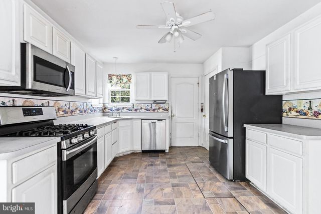2075 VENEZIA AVE, Vineland, NJ 08361