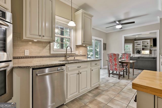 100 Old Plantation Way, Fayetteville, GA 30214
