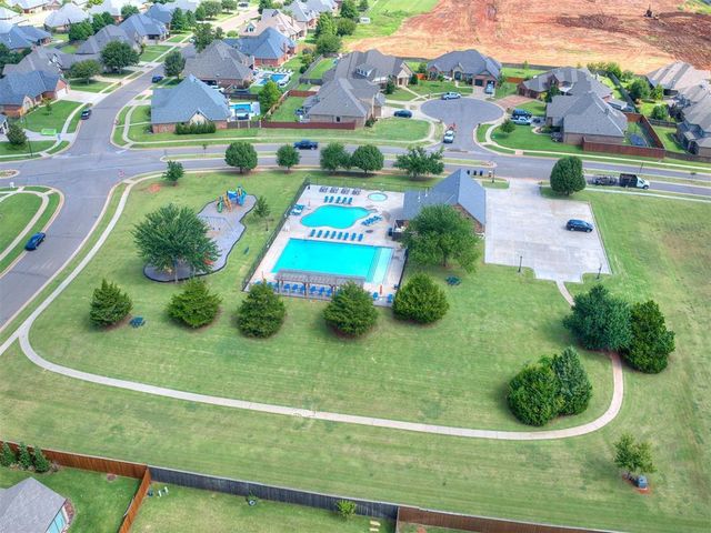 15900 Meadow Rue Lane, Edmond, OK 73013