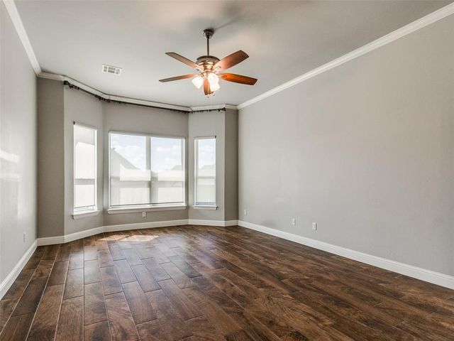 15900 Meadow Rue Lane, Edmond, OK 73013