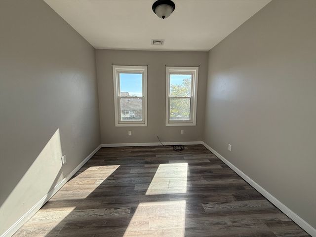 357 Howard St 1, Lawrence, MA 01841