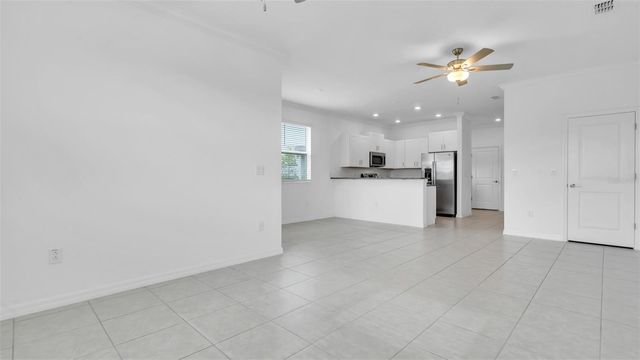 7002 RIPPLE POND LOOP, Zephyrhills, FL 33541