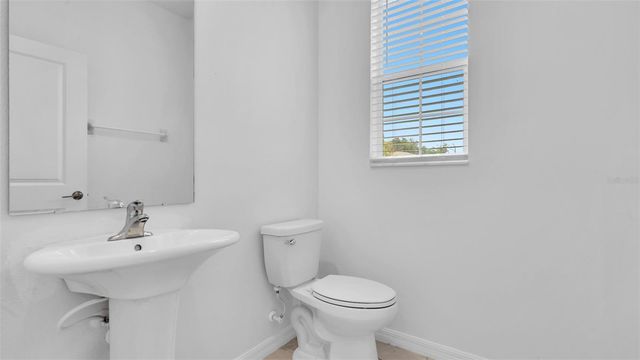 7002 RIPPLE POND LOOP, Zephyrhills, FL 33541