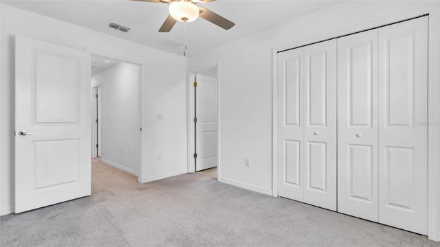 7002 RIPPLE POND LOOP, Zephyrhills, FL 33541