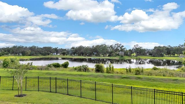 7002 RIPPLE POND LOOP, Zephyrhills, FL 33541