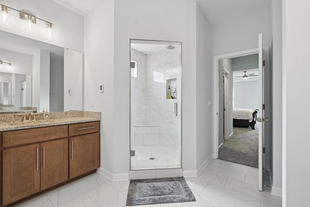 7803 Gleenwood Drive, Roscoe, IL 61073