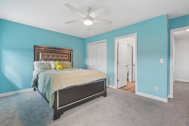 7803 Gleenwood Drive, Roscoe, IL 61073