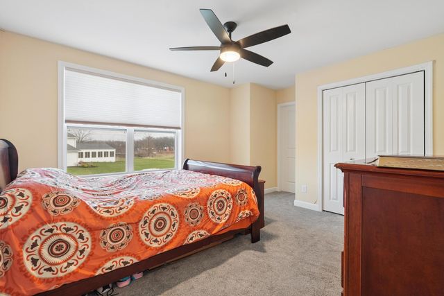 7803 Gleenwood Drive, Roscoe, IL 61073