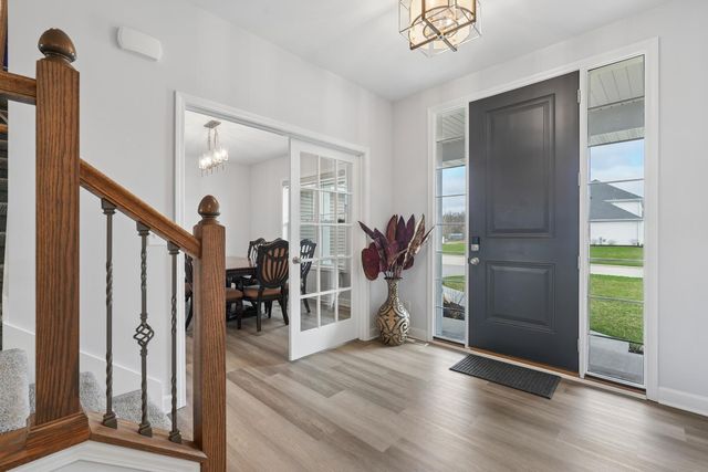 7803 Gleenwood Drive, Roscoe, IL 61073