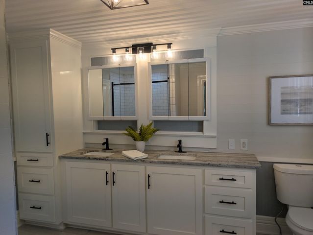 2904 Priceville Road, Gilbert, SC 29054