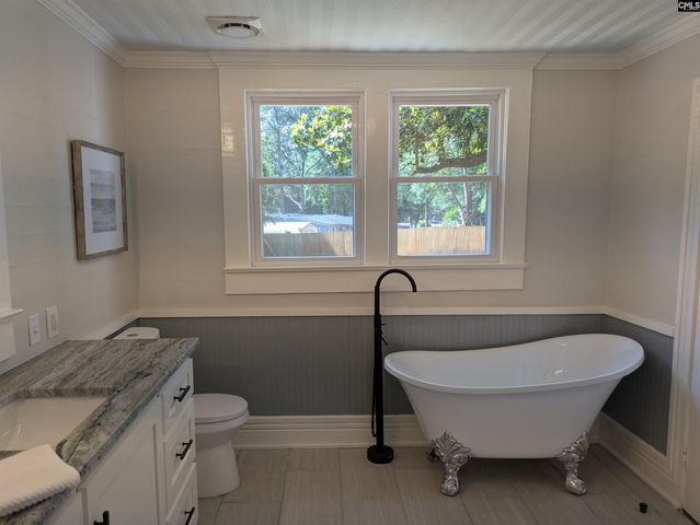 2904 Priceville Road, Gilbert, SC 29054