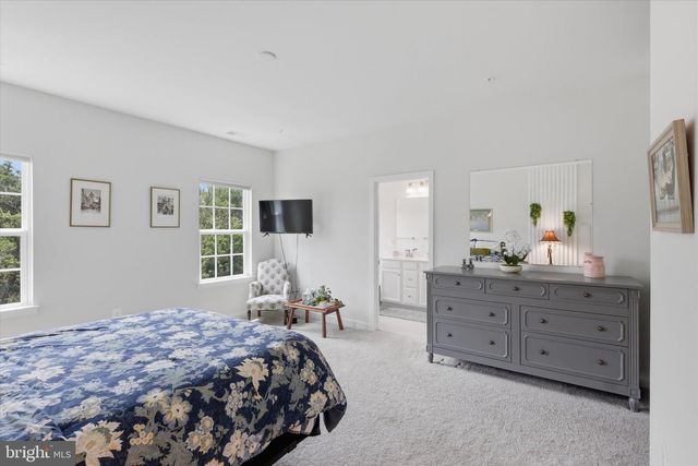 1736 ATLAS DR, Frederick, MD 21702