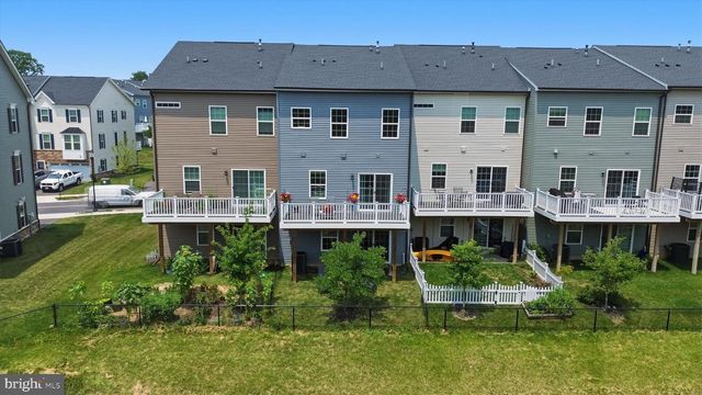 1736 ATLAS DR, Frederick, MD 21702