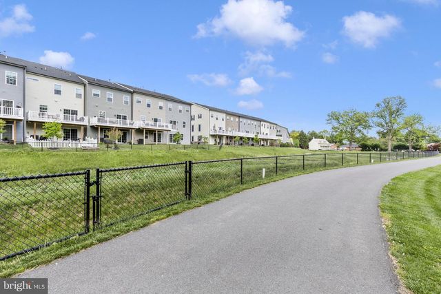 1736 ATLAS DR, Frederick, MD 21702