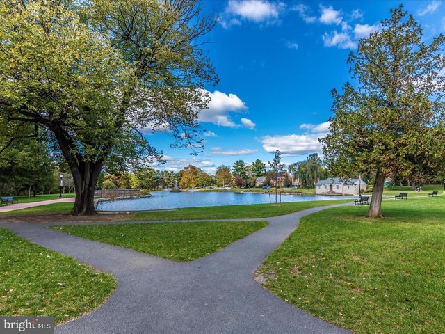 1736 ATLAS DR, Frederick, MD 21702
