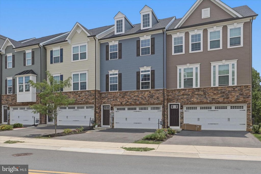 1736 ATLAS DR, Frederick, MD 21702