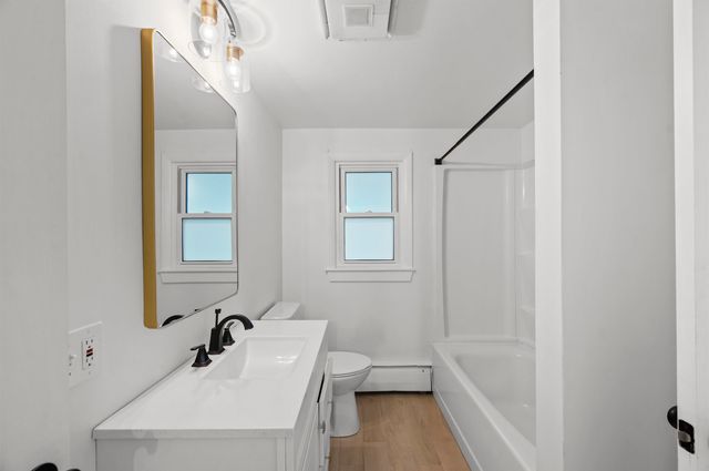 8 Bonnie Drive, Exeter, NH 03833