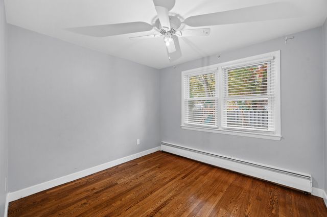 8 Bonnie Drive, Exeter, NH 03833