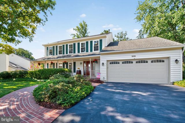8534 CHASE GLEN CIR, Fairfax Station, VA 22039
