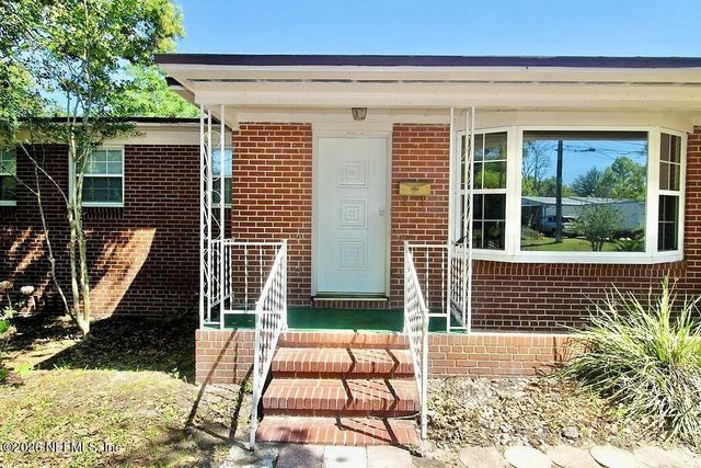 4849 AVENT Drive, Jacksonville, FL 32244